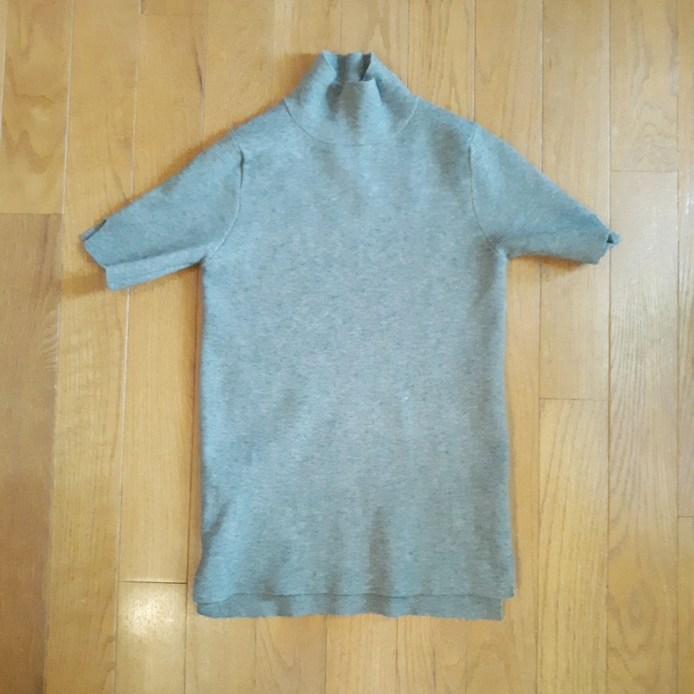 Zara Knit Gray Turtleneck size small
